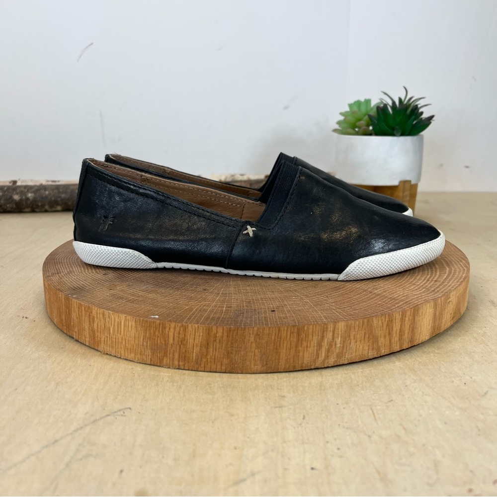 Frye | Melanie Black leather Slip-On Flats Size 7 - Picture 5 of 15
